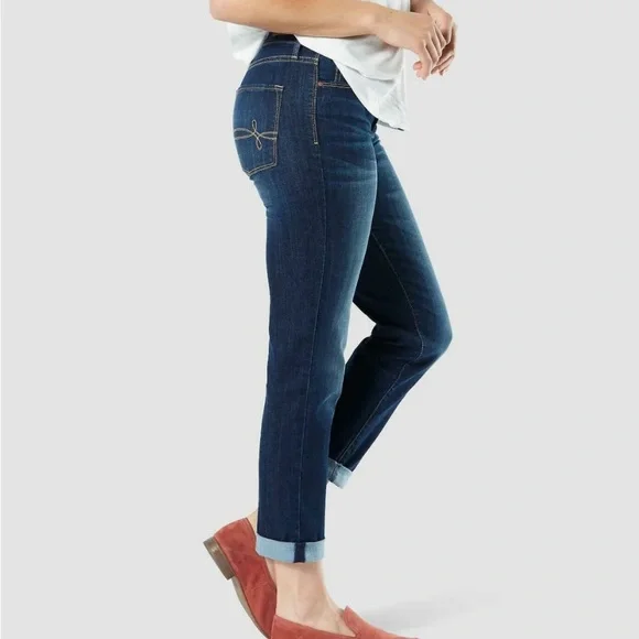 Denizen from Levi’s Dark Wash Ankle-Length Jeans sz 2 (W 26) Pre-Loved! - Picture 3 of 3